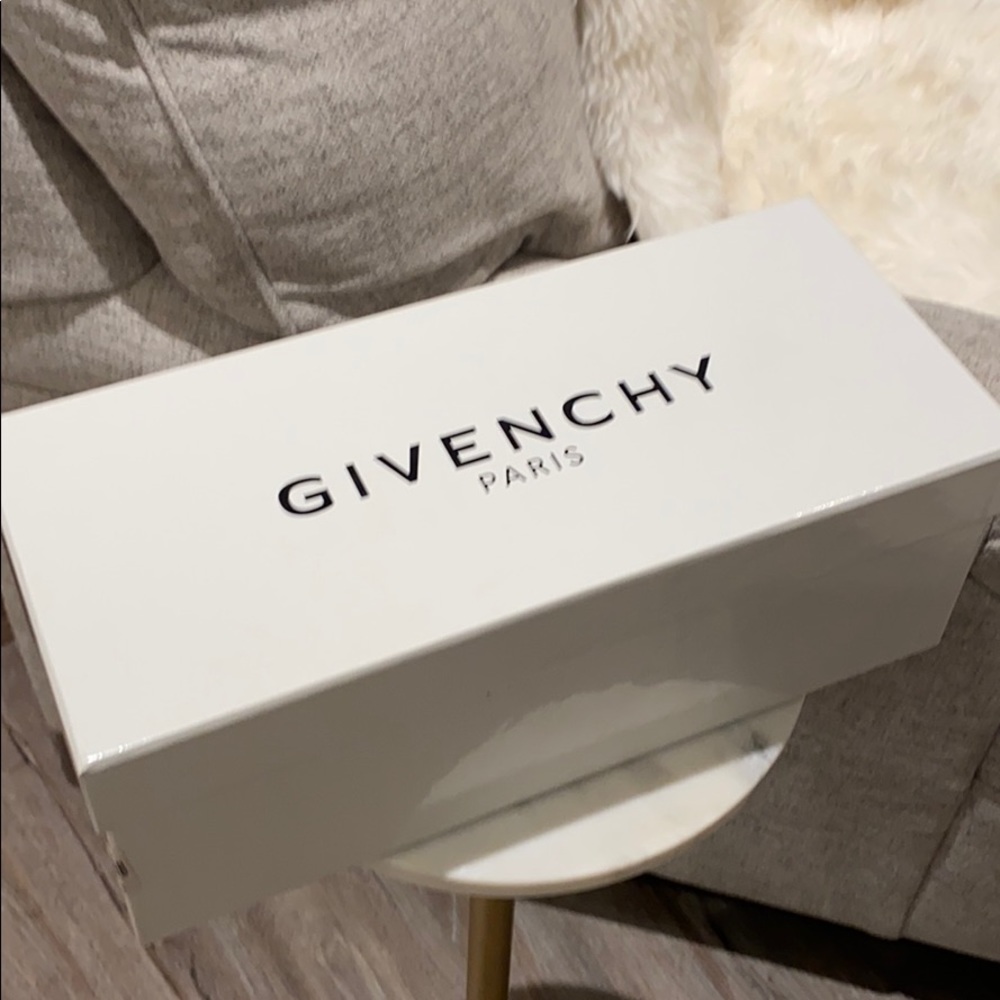 Givenchy slides - Picture 6 of 7